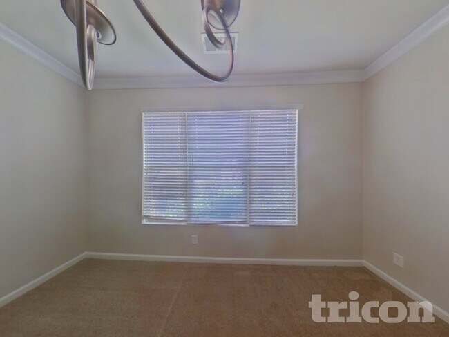 Foto del edificio - 64 Ledford Way