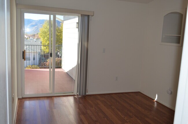 Balcón del dormitorio principal - 1648 S Cole St