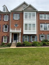 Building Photo - 8894 Purple Iris Ln