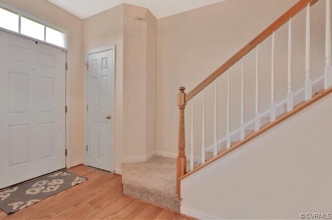 Building Photo - 1412 New Haven Ct