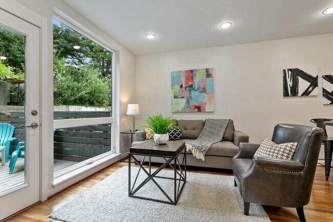 Foto del edificio - 1126 29th Ave S