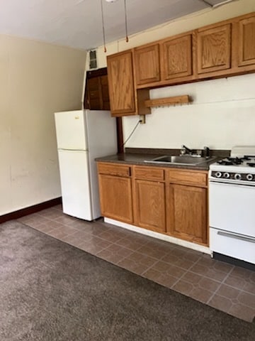 Building Photo - 1568 Mineral Spring Rd