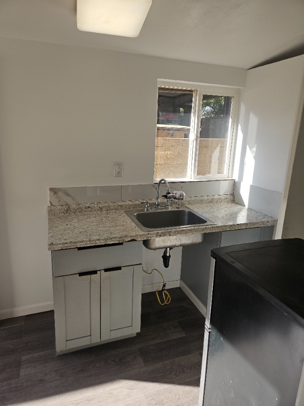 Building Photo - 272 Hoohie St