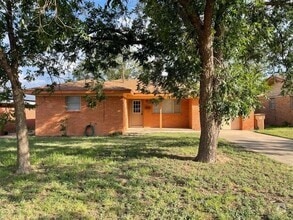 Building Photo - 3232 Drexel Ave