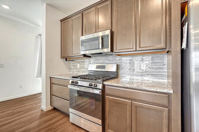 Foto del edificio - 17391 E 95th Ave