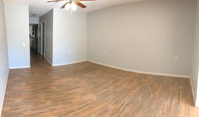Building Photo - 11640 NW 39th St