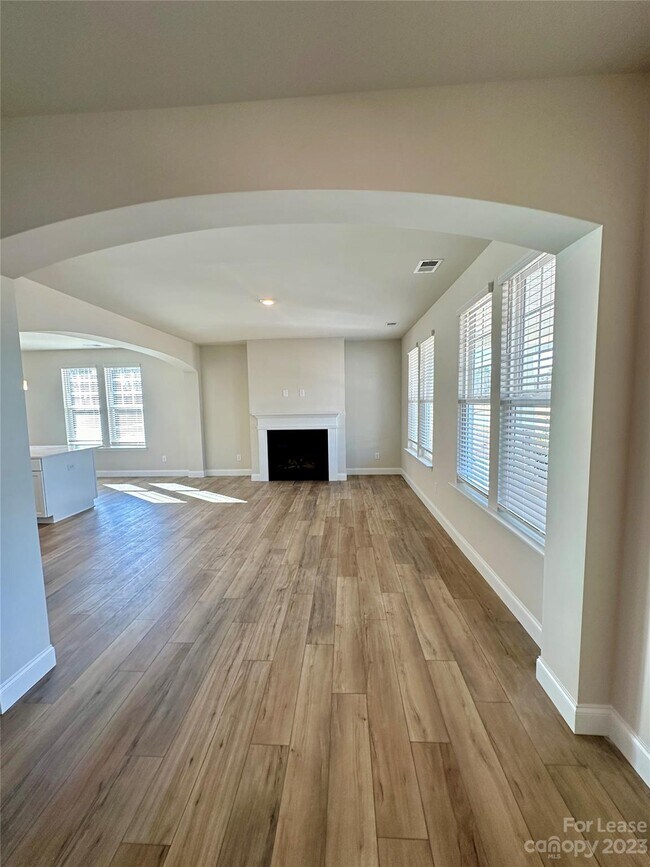 Foto del edificio - 9519 Pointer Rd