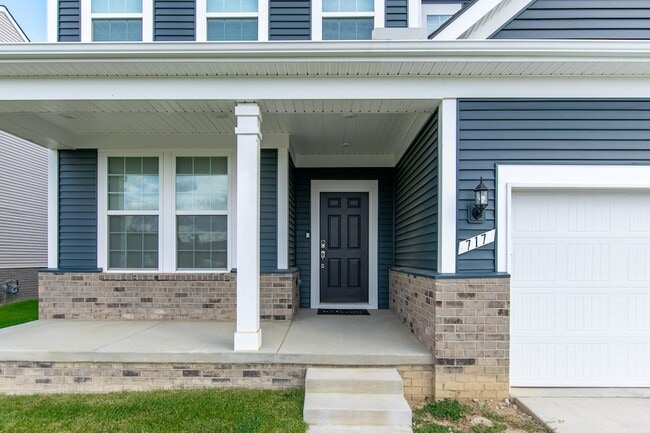 Foto del edificio - 717 Risdon Trail S