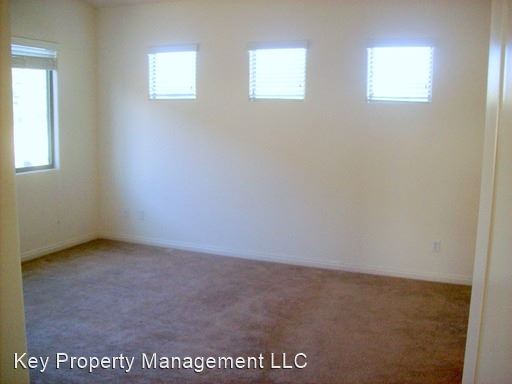 Building Photo - 3504 Tesoro del Valle Ct