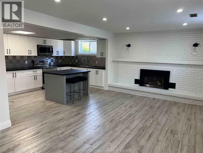 Building Photo - 511 Gauthier Dr