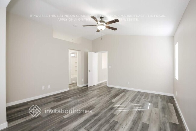 Building Photo - 620 Desert Silk Ct