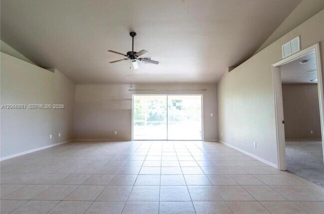 Foto del edificio - 4129 NE 19th Pl