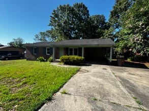Building Photo - 1416 Lenoir Dr