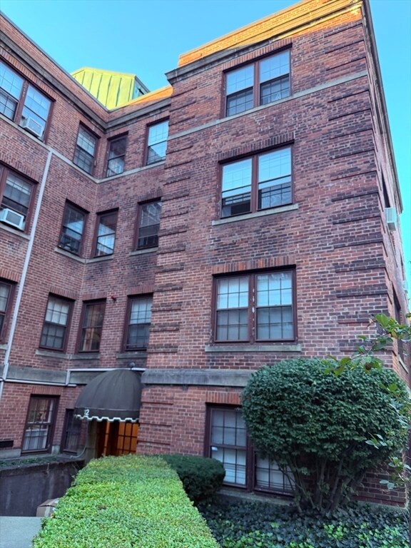 Building Photo - 12 Kilsyth Terrace