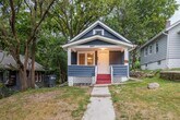 Foto principal - Fully Renovated 2BD/1BA – Modern Upgrades ...