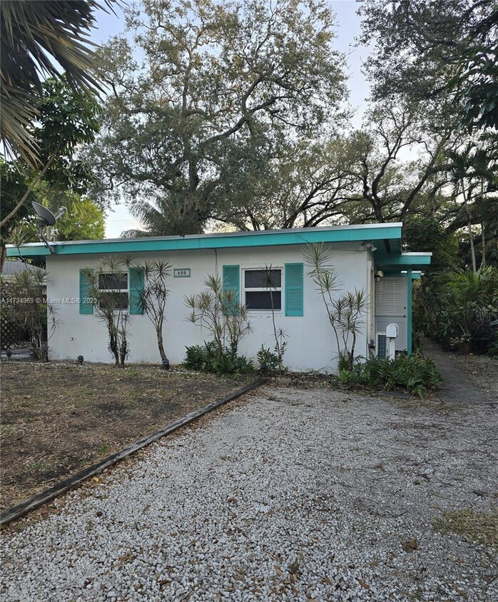 Foto principal - 600 SW 11th St