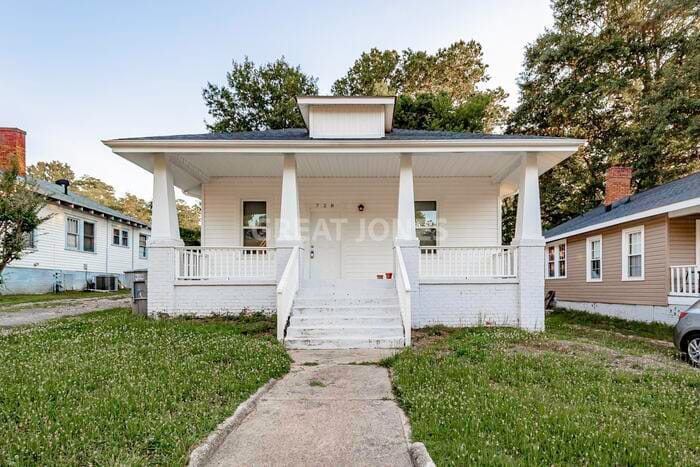 Primary Photo - 728 Fulton Ave