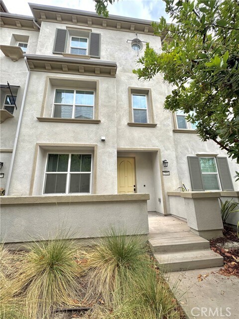Foto del edificio - 15936 Ellington Wy