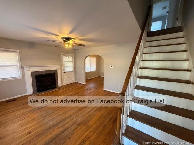 Foto del edificio - 151 Buckingham Ave