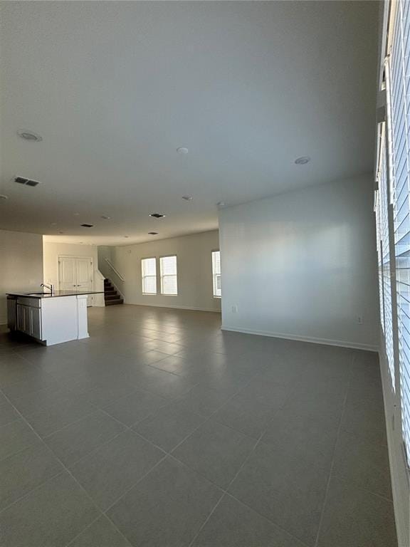 Building Photo - 7444 Ivy Tendril Ave