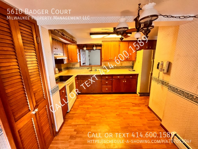 Building Photo - 5610 Badger Ct