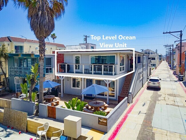 Foto del edificio - 709 Ensenada Ct