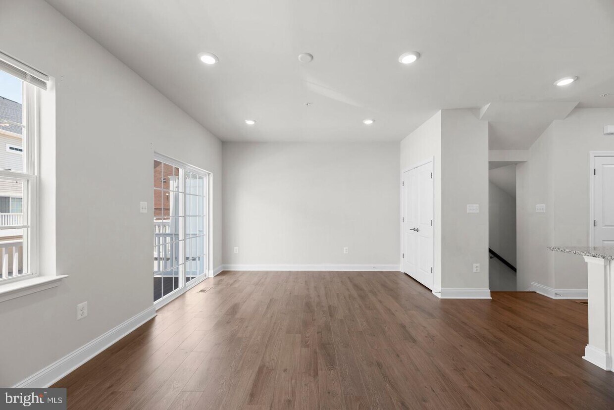 7582 Warburg Way, Hanover, MD 21076 Townhome Rentals in Hanover MD