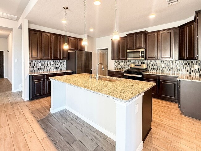 Foto del edificio - 3210 Roan