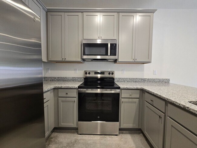 Building Photo - 807 Wax Myrtle Ct