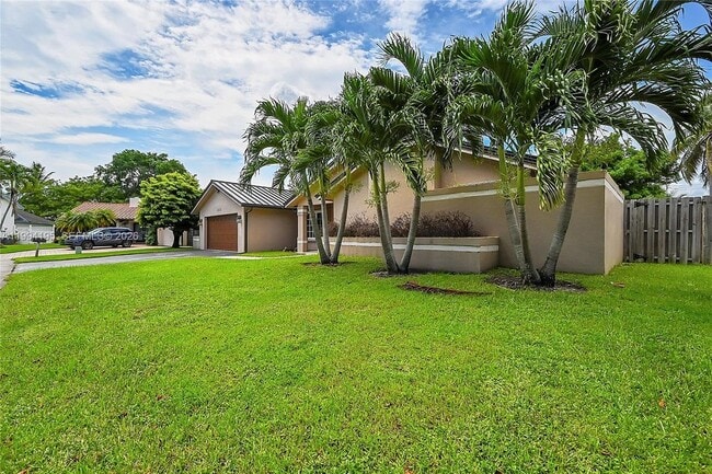 Foto del edificio - 9841 SW 1st St