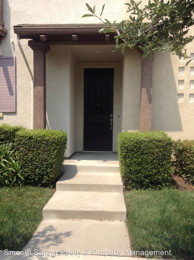 Building Photo - 3 br, 2.5 bath House - 281 Candela Cir