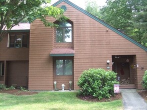 Building Photo - 17 Cascade Dr