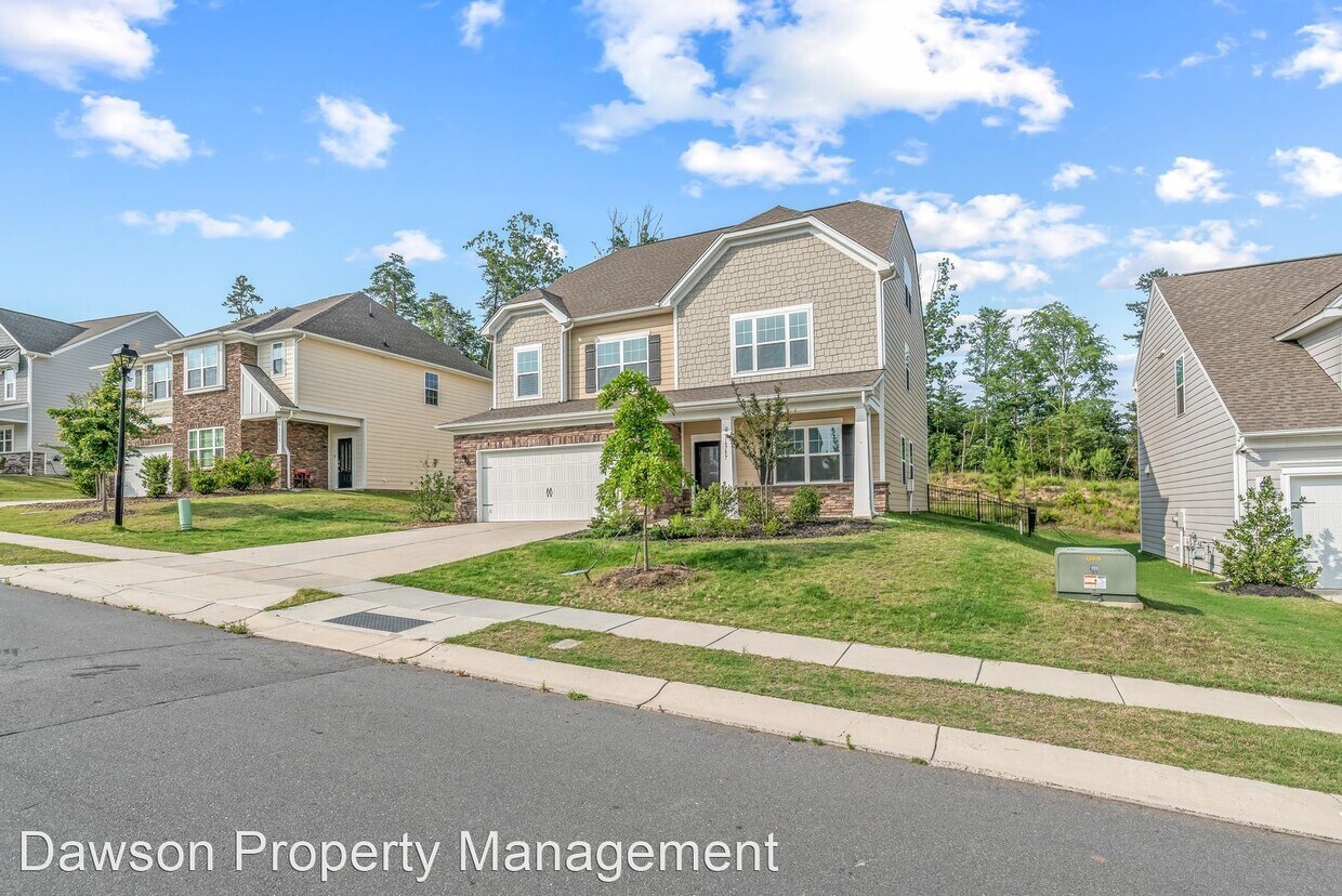 Primary Photo - 5 br, 3.5 bath House - 16737 Cozy Cove Road