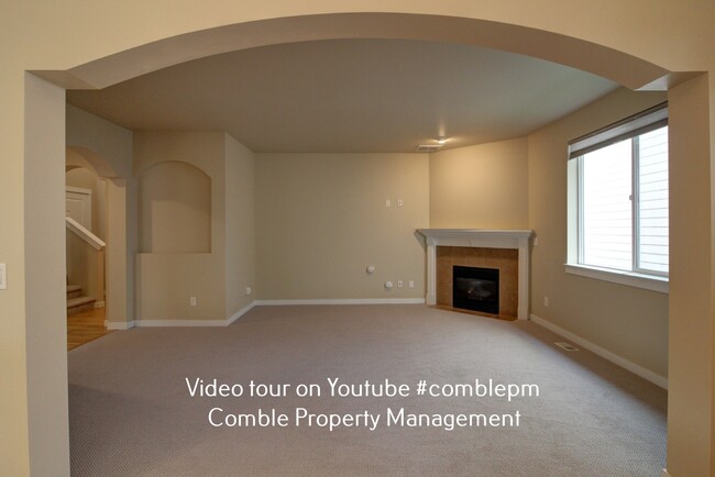 Building Photo - 17321 13th Dr SE