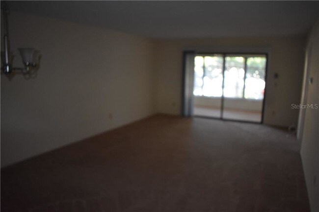 Foto del edificio - 3048 Eastland Blvd