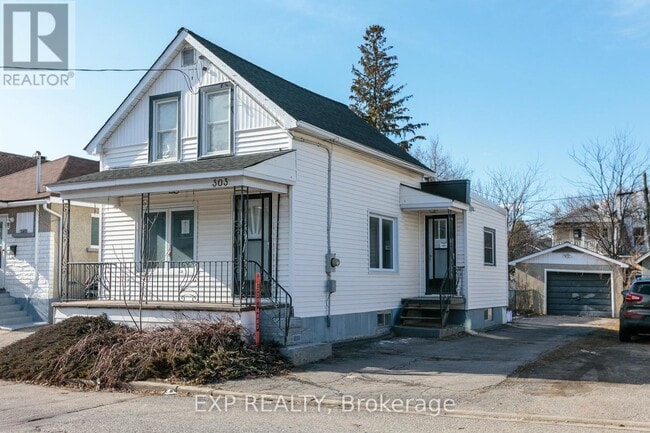 Building Photo - 303 Shakespeare St