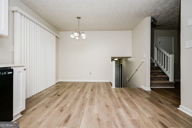 Foto del edificio - 40 Derby Country Dr