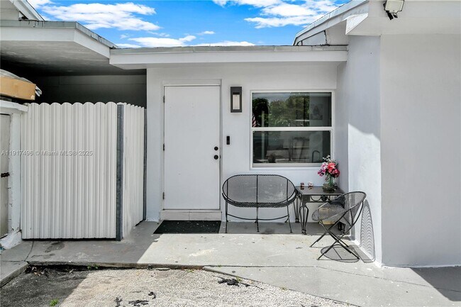 Foto del edificio - 6501 SW 4th St