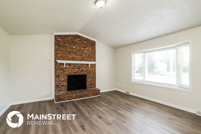 Building Photo - 6102 Hunters Ridge Dr