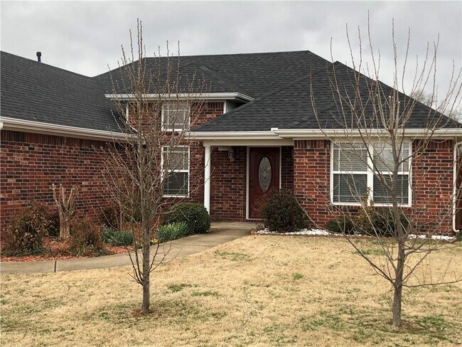 Foto del edificio - 311 Division St