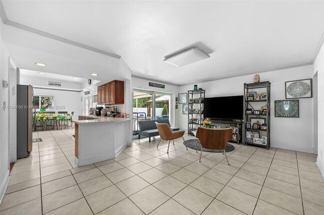 Foto del edificio - 4306 Johnson St