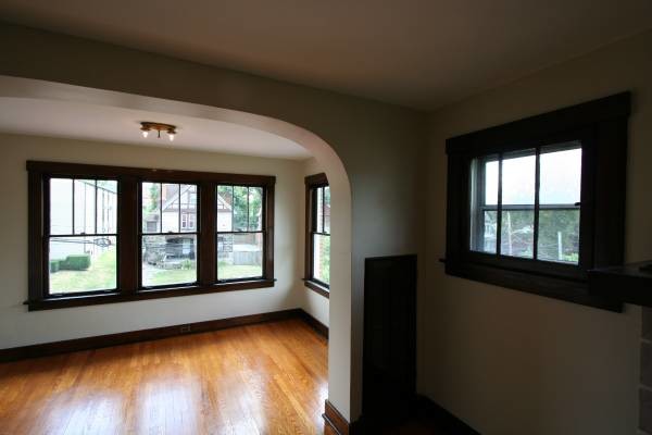 Área de lectura - 42 S Fremont Ave