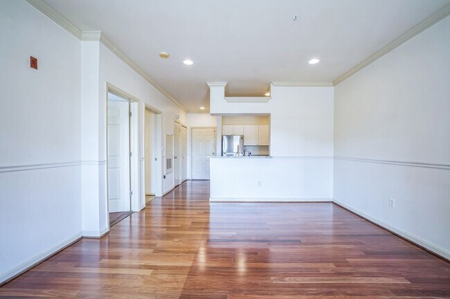 Building Photo - 4551 Strutfield Ln