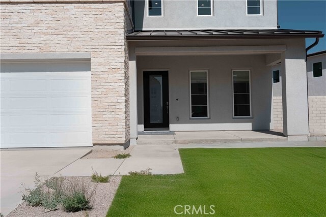 Building Photo - 27554 Elderberry Dr