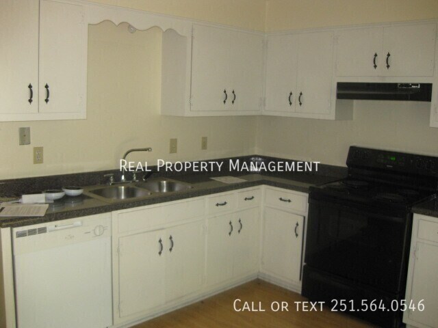 Foto del edificio - 4009 Old Shell Rd