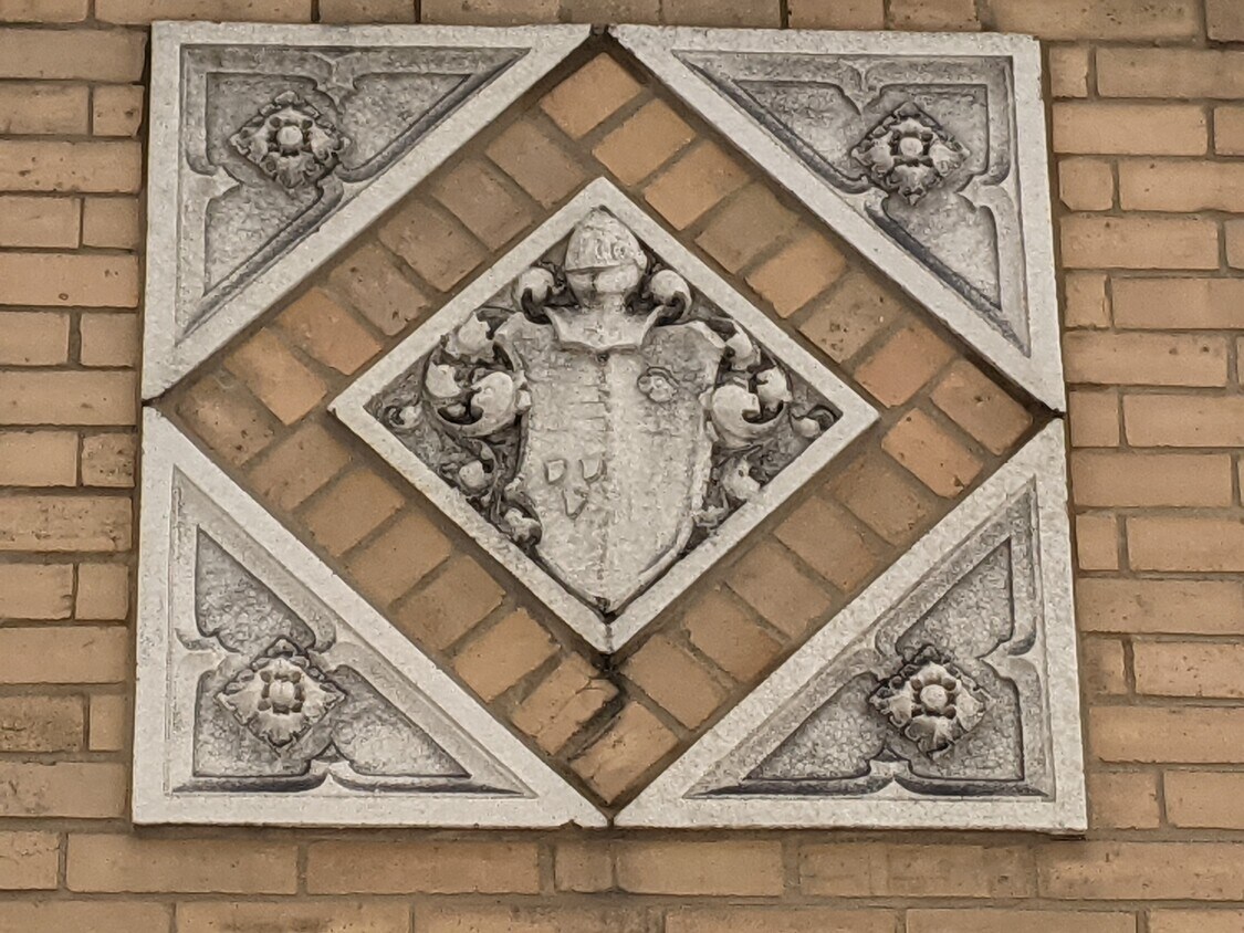 Foto del edificio - 6449 N Hoyne Ave