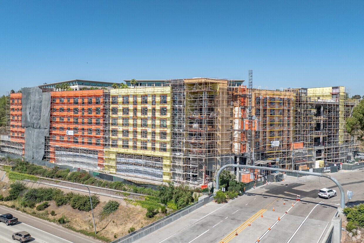 16785 W Bernardo Dr - Skyline Apartments