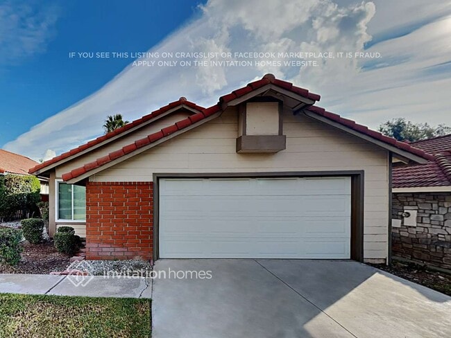 Building Photo - 681 N Driftwood Ave