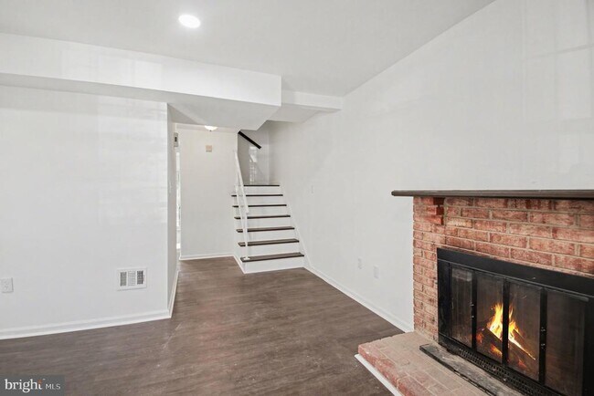 Foto del edificio - 14113 Morrison Ct
