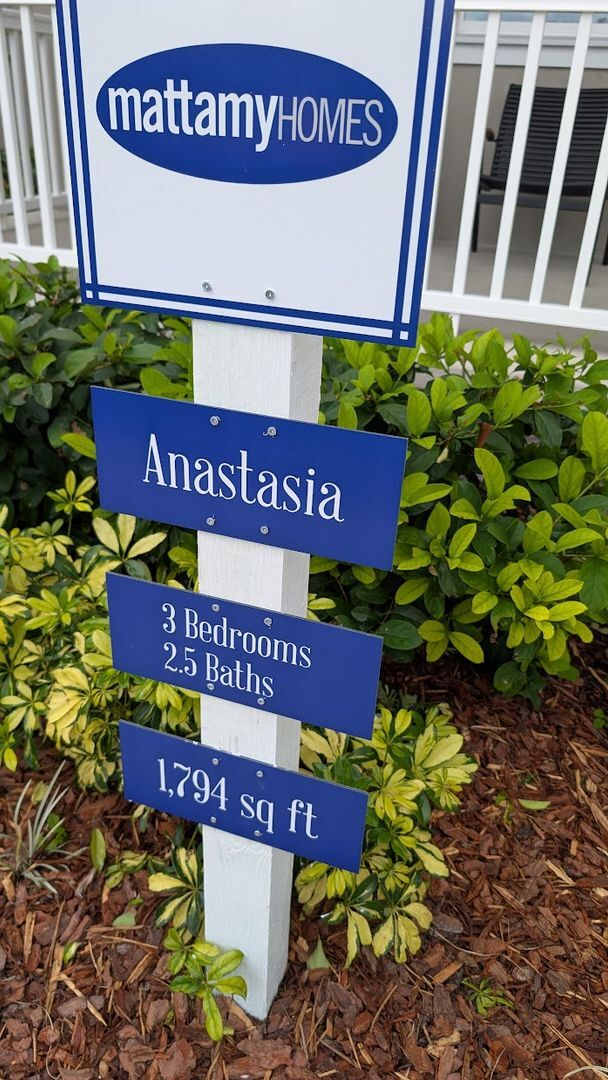 Building Photo - New Luxury Townhome in Celebration, FL Corner unit.  All porcelain tiled floors.